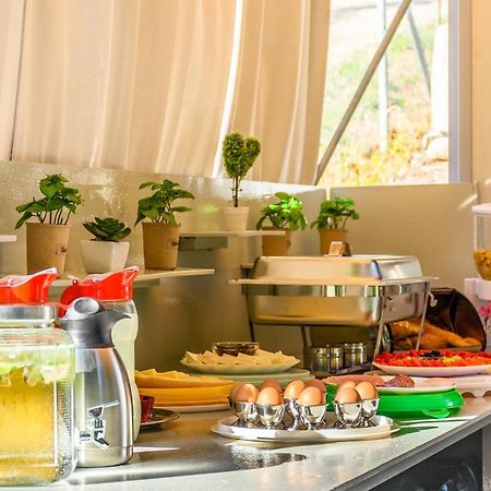 Aura Guest House Коинира Экстерьер фото