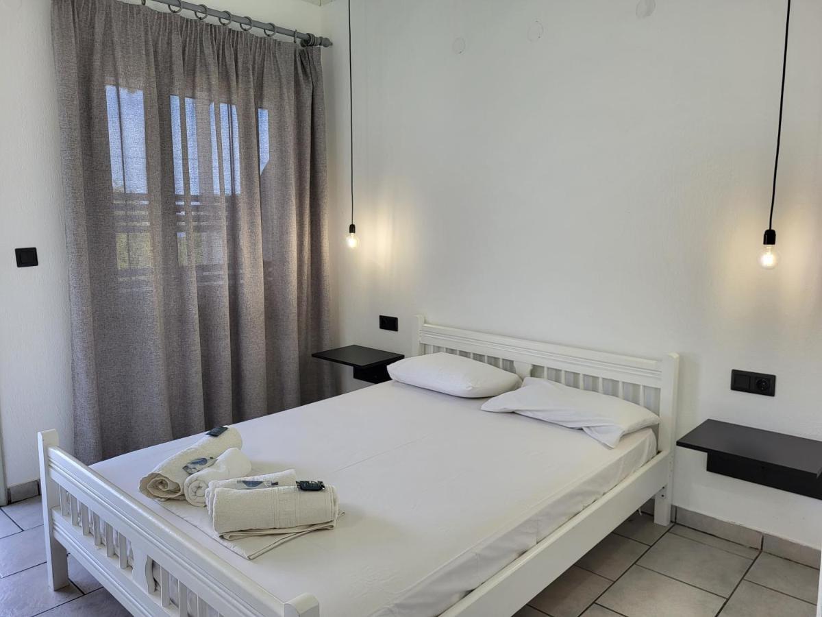 Aura Guest House Коинира Экстерьер фото