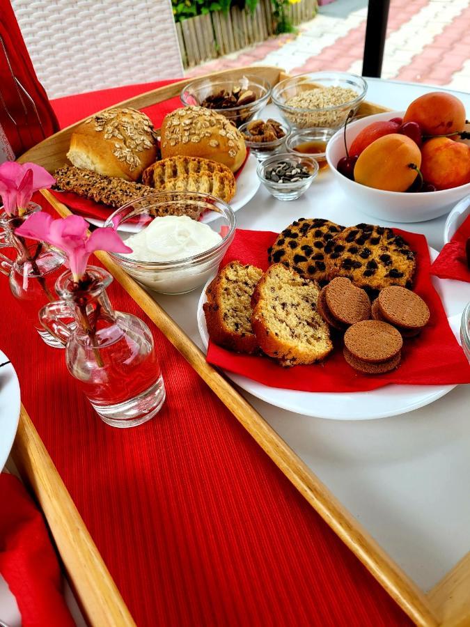 Aura Guest House Коинира Экстерьер фото